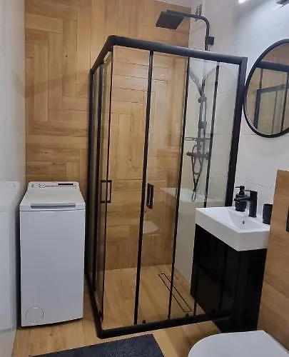 Zabcia - Przy Skm Zabianka Kolo Sopotu * Gdańsk